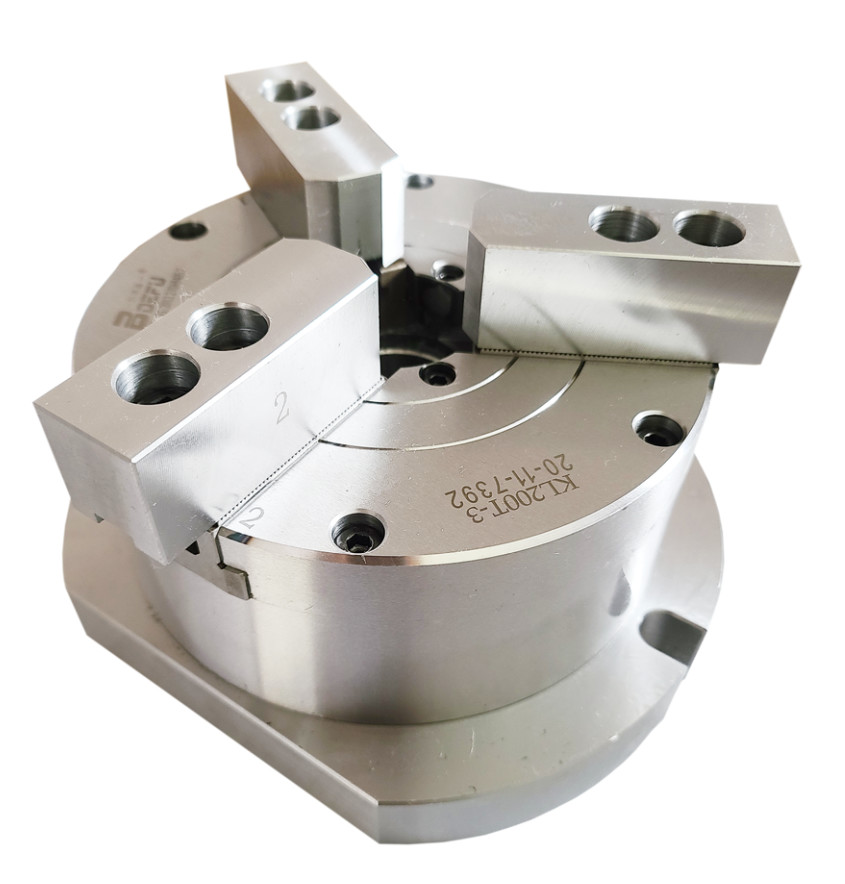 Single Bearing Full Stroke Automatic Lathe Chuck For Laser Dedicated Pipe Cutter